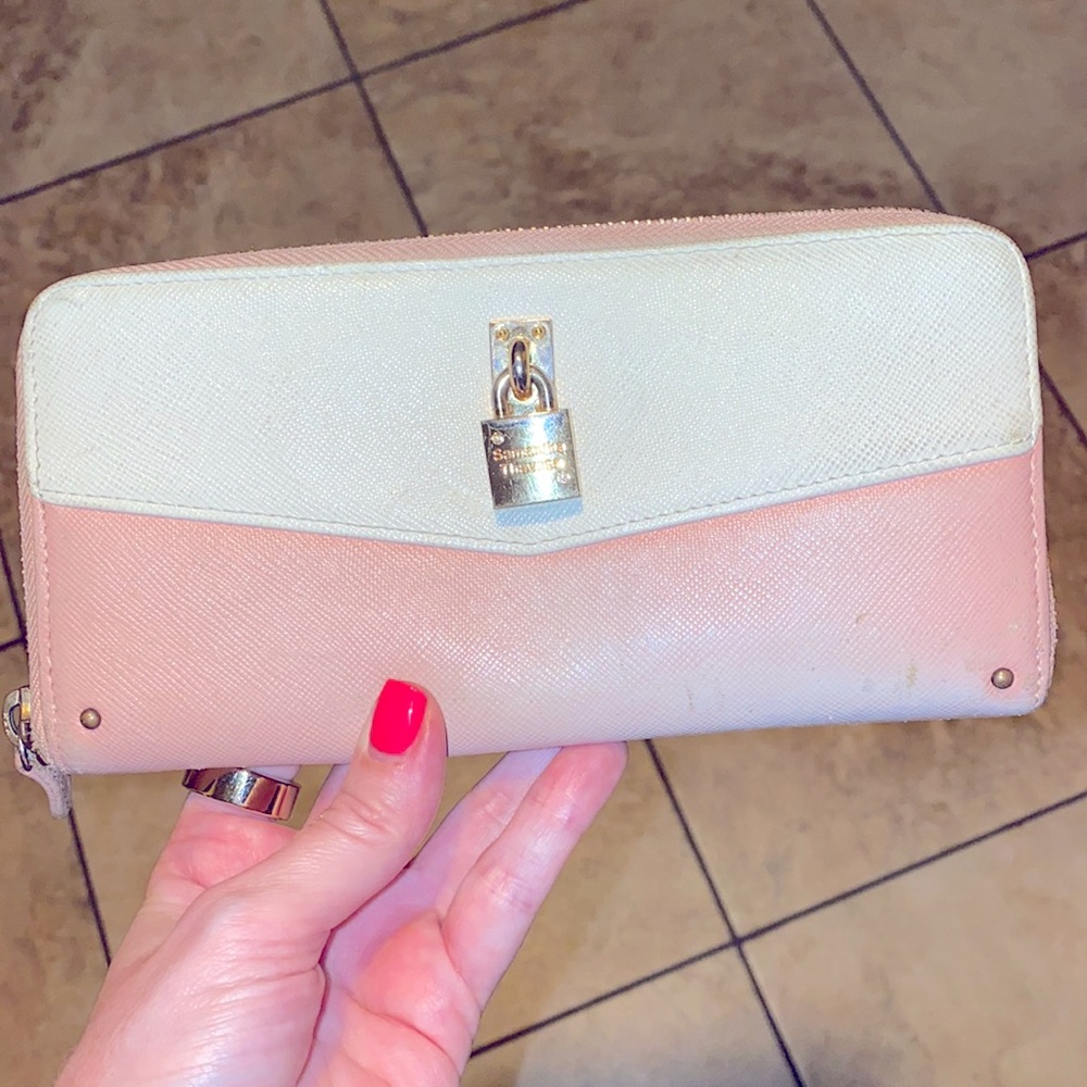 Sale!🎉Long Samantha Thavasa Pink and Cream Spring Summer Pastel Wallet
